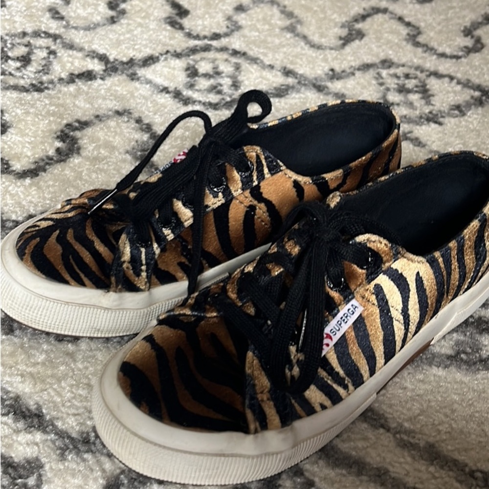 Superga sneakers